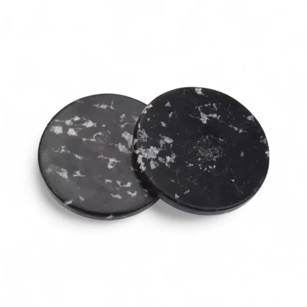 PIEDRA JADE NEGRO PEGANTE PESTAÑAS UND